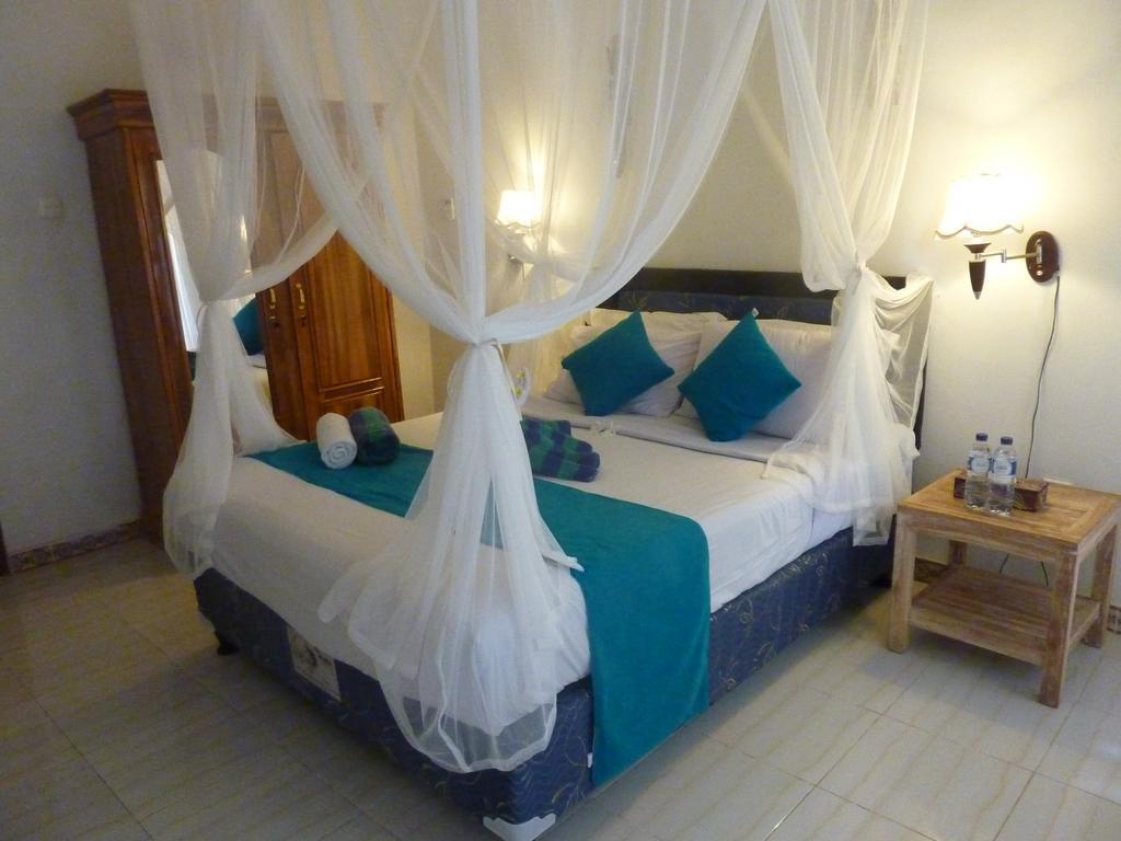 Perdana Homestay Lembongan エクステリア 写真