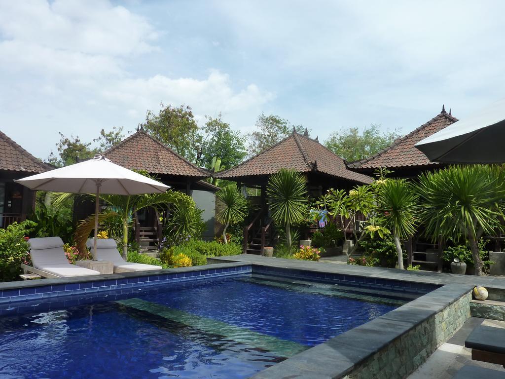 Perdana Homestay Lembongan エクステリア 写真